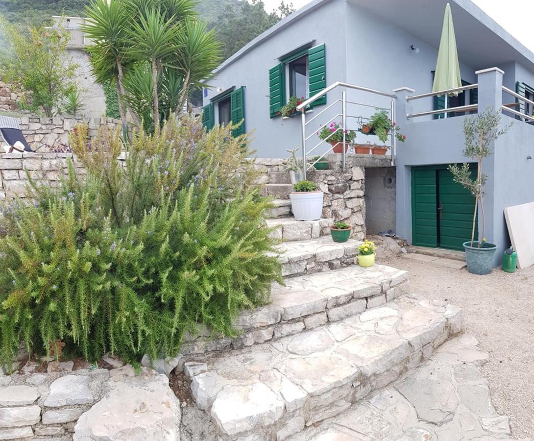 Holiday House Jakov Gdinj Εξωτερικό φωτογραφία